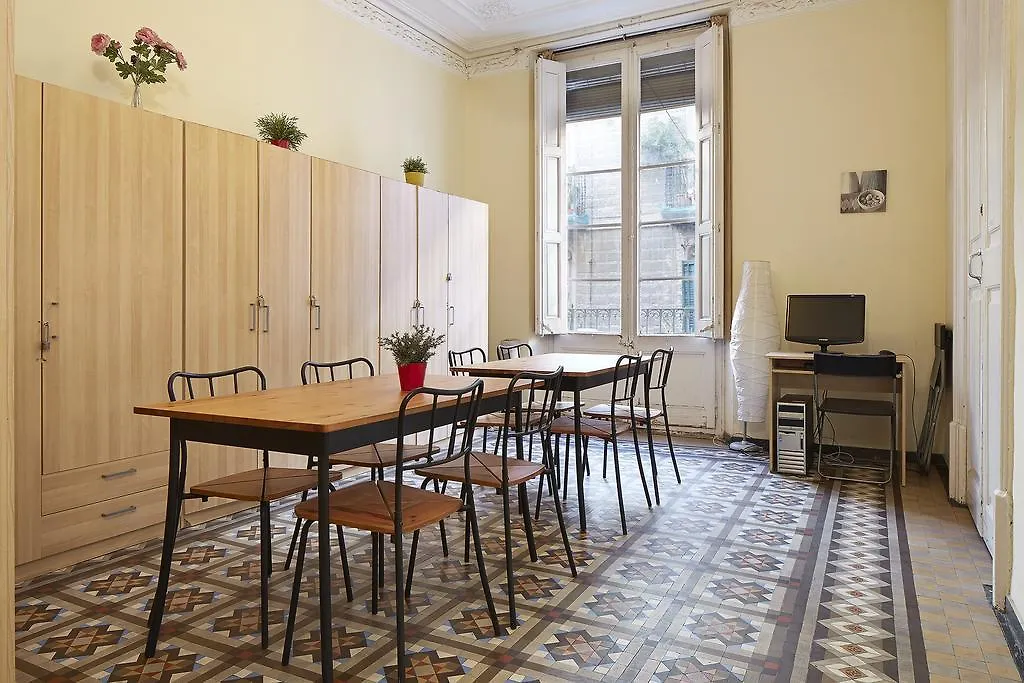 Barcelona 4 Fun Hostel