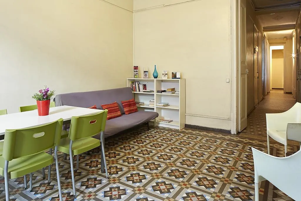 Barcelona 4 Fun Hostel Spanien